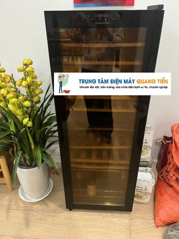 Sửa tủ bảo quản rượu vang tại Hà Nội